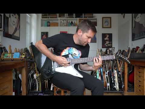 Gibson 76 Reissue Explorer (1992) / Marshall Modern Vintage