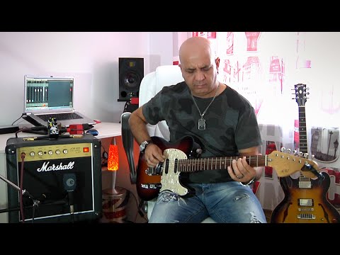 BECOS CompIQ MINI Pro Compressor Pedal - Nicu Patoi - Fender Telecaster Guitar
