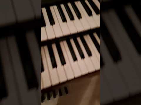 Video Demonstration of My Yamaha Electone MC-600 Organ