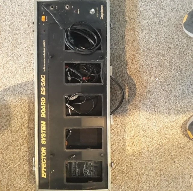 PEDAL BOARD GUYATONE ES-5AC 45€