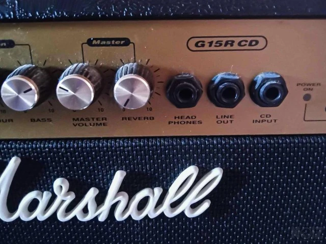 Πωλείται Ενισχυτής Marshall G15R CD (15W