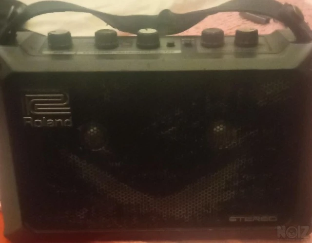 Ενισχυτης Roland Mobile Cube