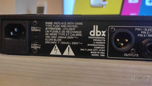 DBX 1066 COMPRESSOR/LIMITER/EXPANDER