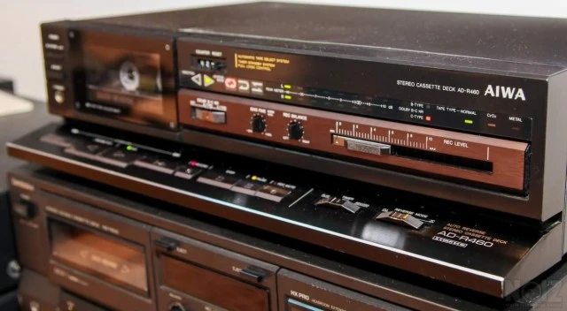ΚΑΣΕΤΟΦΩΝΟ AIWA AD - R 460