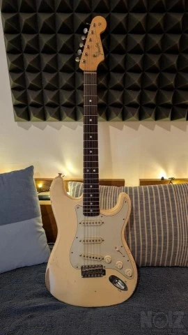Fender Partcaster in Shell Pink Nitro Fi
