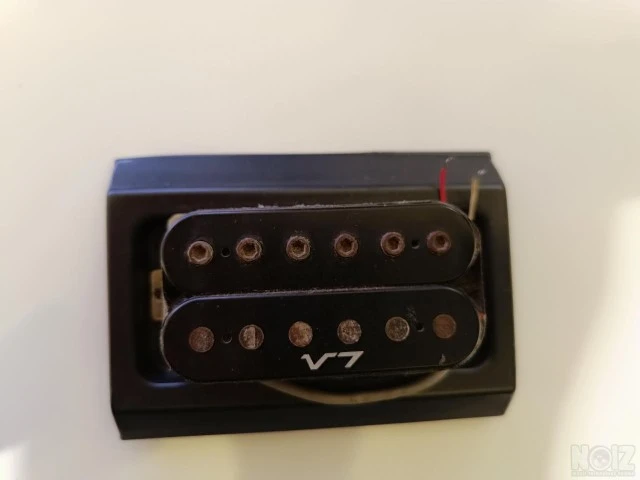 Ibanez V7