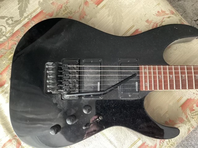 Πωλειται κιθαρα ESP LTD KH-202 BLK Kirk 