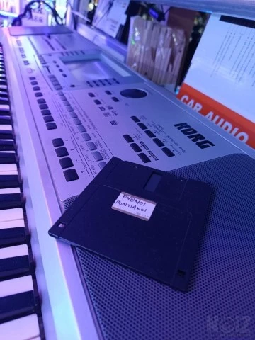 Korg PA 50 με DISC Εxtra Ήχους