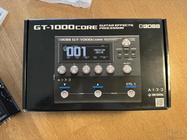 BOSS GT-1000CORE