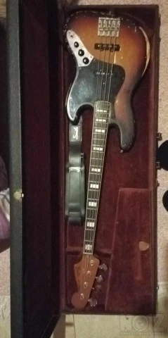 Fender jazzbass sunburst  1978