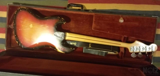 Fender jazzbass sunburst  1978