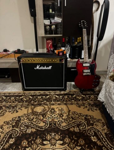 Tony iommi signature sg