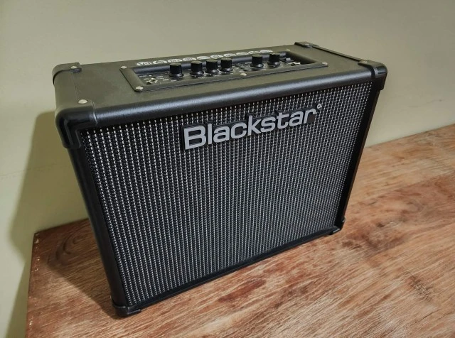BLACKSTAR ID:Core V4 Stereo 40