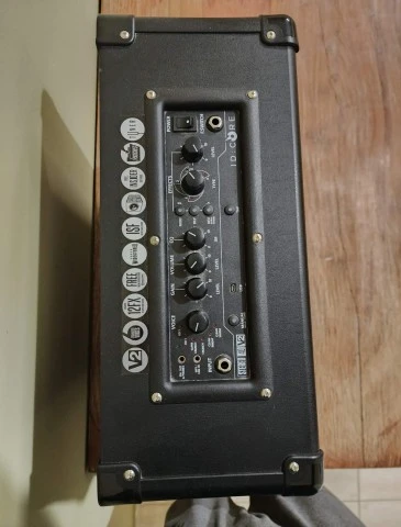 BLACKSTAR ID:Core V4 Stereo 40