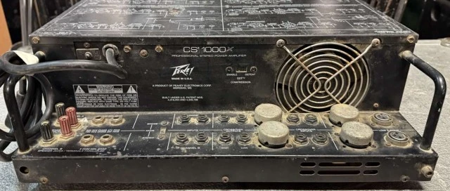 ΤΕΛΙΚΟΣ ΕΝΙΣΧΥΤΗΣ PEAVEY CS1000X