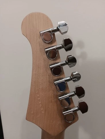 YAMAHA EG-303T BLACK ΟΛΟΚΑΙΝΟΥΡΓΙΑ!!