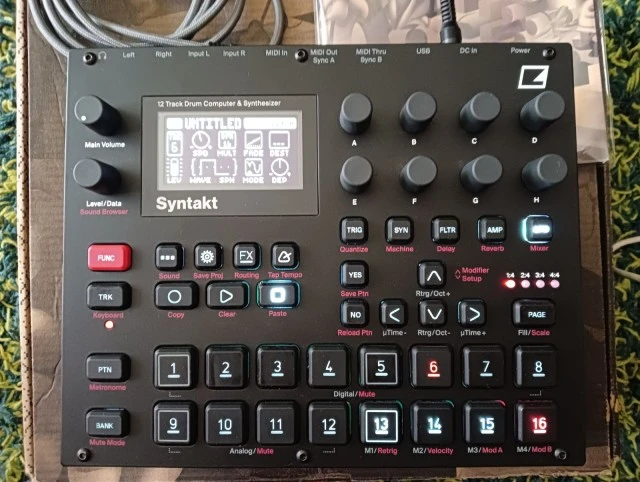 Elektron Syntakt