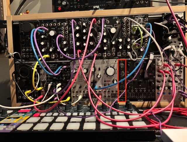 Voices 2lfo