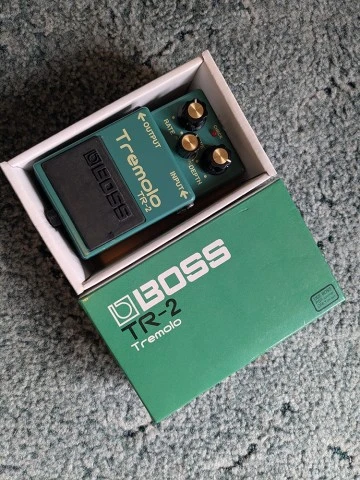 Πωλείται Boss tr-2 tremolo
