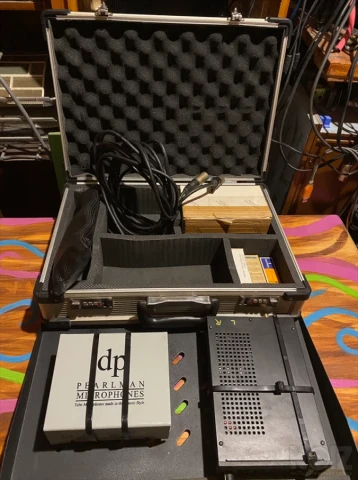 Διάσημος Κλώνος U47 Neumann