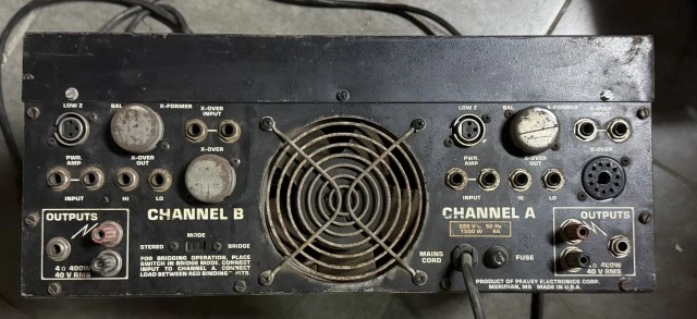 ΤΕΛΙΚΟΣ ΕΝΙΣΧΥΤΗΣ PEAVEY CS800 VINTAGE