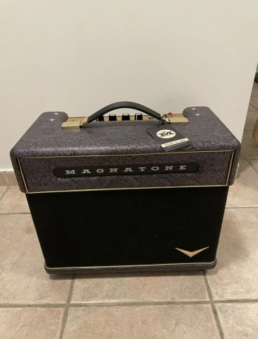 Magnatone Baby Slash M-80 12W