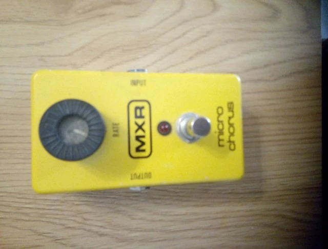 ΠΕΤΑΛΙ OVERDRIVE-DISTIRTION+CHORUS