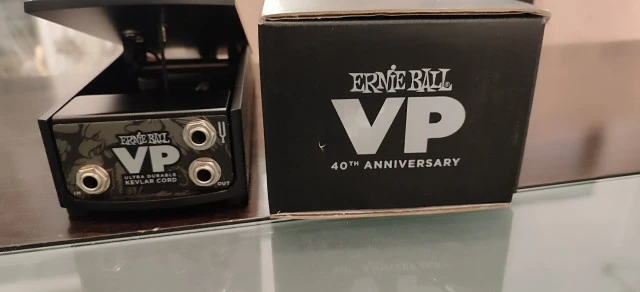 ERNIE BALL VP 40TH ANNIVERSARY