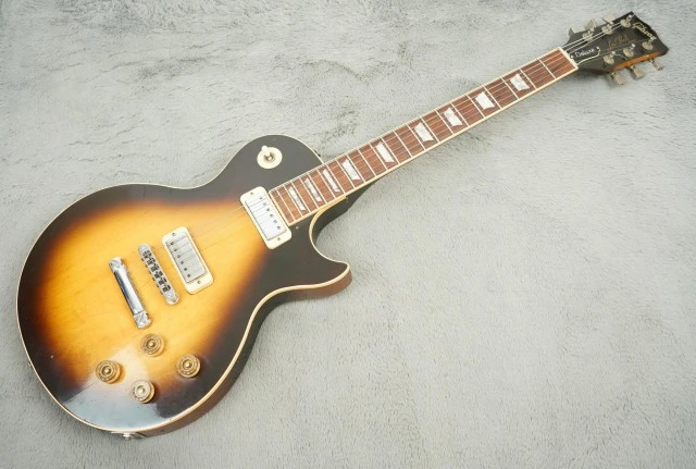 Gibson LP Deluxe 1980