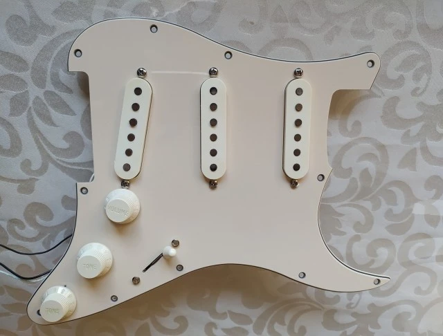 Kinman Strat BLUES Set (AVn-62/AVn-62/SC