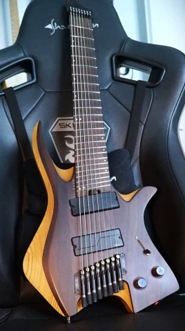 Valravn Headless 8 strings, Fishman Abasi (2021)