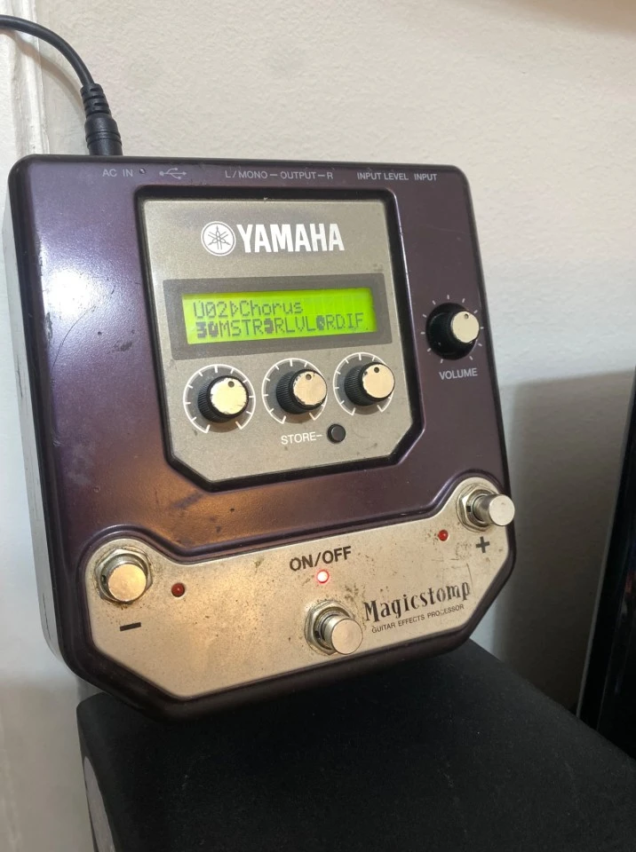 YAMAHA MAGICSTOMP UB99 multi - effect