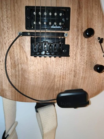 Boss GM800 + μαγνήτης GΚ5 + καλώδιο BGK-