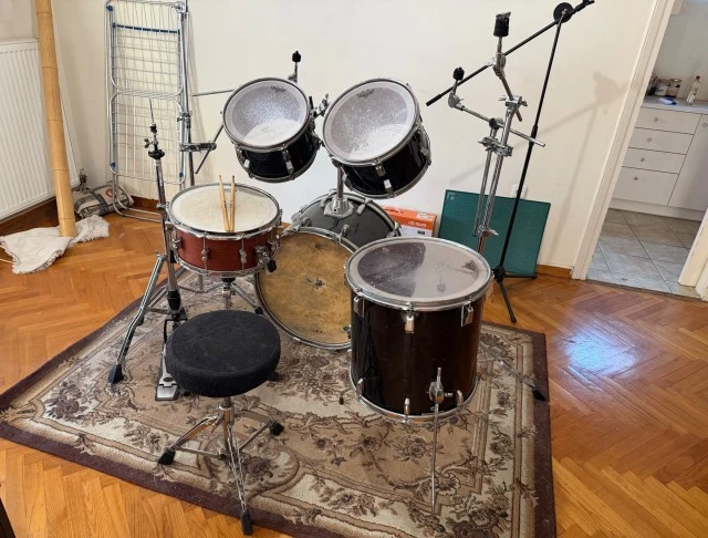 Σετ τύμπανα REMO