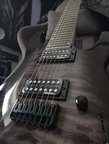 Jackson JS22 7 string guitar brand new.