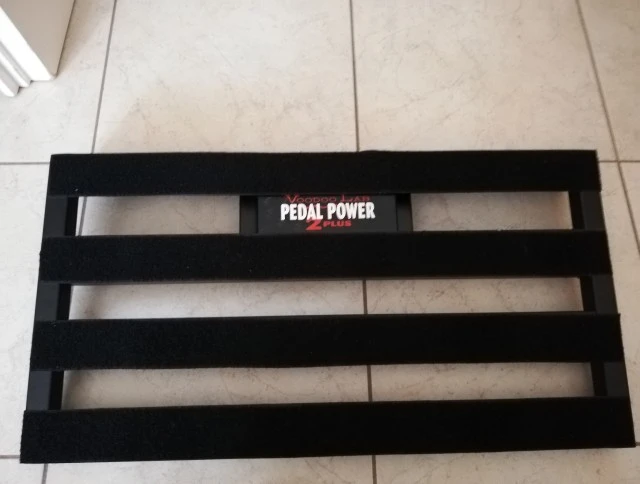 Pedaltrain PT2 - HC / Voodoo Lab Pedal P