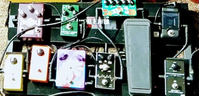 Pedaltrain PT2 - HC / Voodoo Lab Pedal P