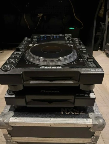 Pioneer CDJ 2000 επαγγελματικά CD player