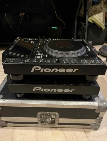 Pioneer CDJ 2000 επαγγελματικά CD player