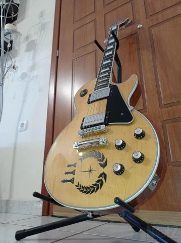 GIBSON LES PAUL CLASSIC CUSTOM