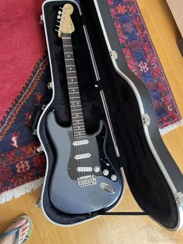 ΚΙΘΑΡΑ ΗΛΕΚΤΡΙΚΗ FENDER