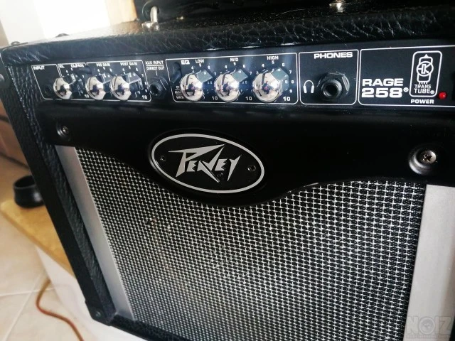 PEAVEY RAGE 258 ΕΝΙΣΧΥΤΉΣ ΚΙΘΆΡΑΣ