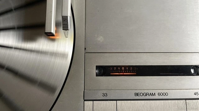 BANG &amp; OLUFSEN Beogram 6000