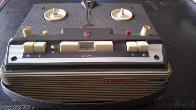 Πωλείται PHILIPS μπομπινοφωνο