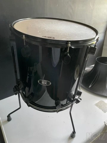Drums σε πολύ καλή κατάσταση