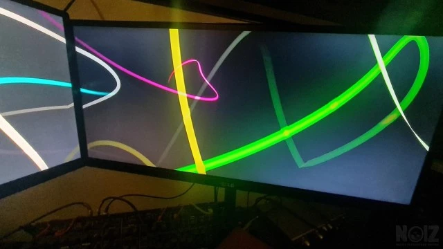 Πωλούνται 2 x οθόνες LG Ultra Wide με βρ