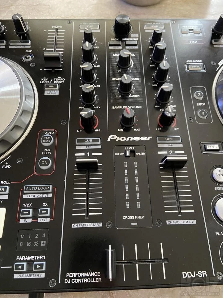 Pioneer DDJ-SR DDJ CONTROLLER