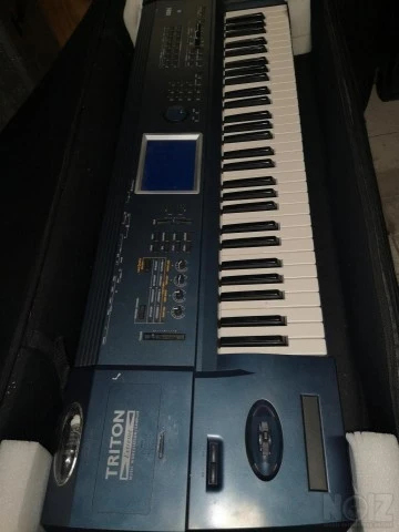 korg triton extreme 61 keys