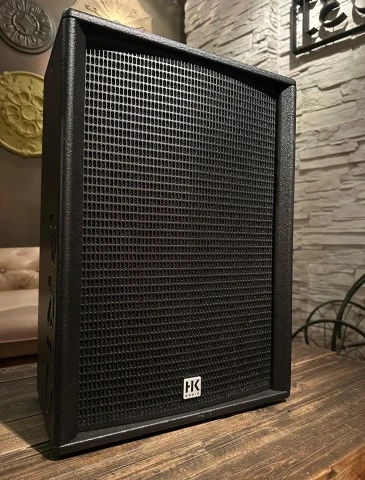 HK pro 112 xd2 αυτόενισχυόμενο 1200w 133