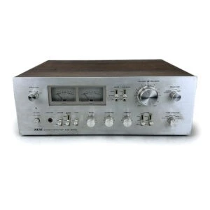 ΟΛΟΚΛΗΡΩΜΕΝΟΣ ΕΝΙΣΧΥΤΗΣ AKAI AM - 2800